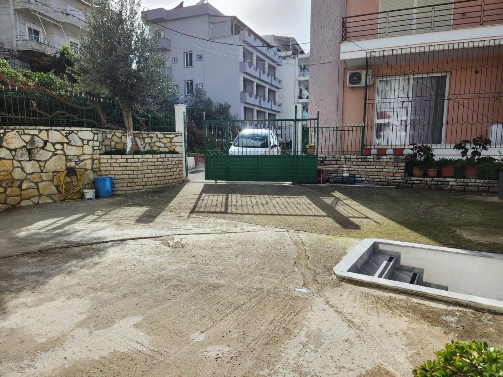 Rrodhaj Sarande